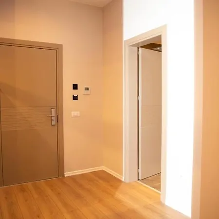 Continental 3* Durrës