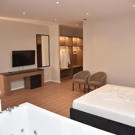 Continental Hotel Durrës